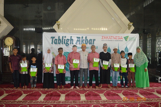 Pembagian Beasiswa Ramadhan