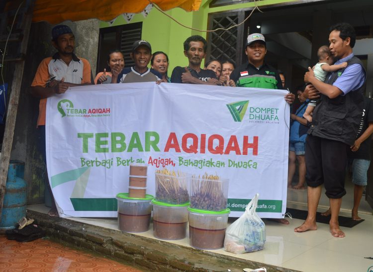 Tebar Aqiqah Dompet Dhuafa Sulsel Bantu Korban Banjir Makassar