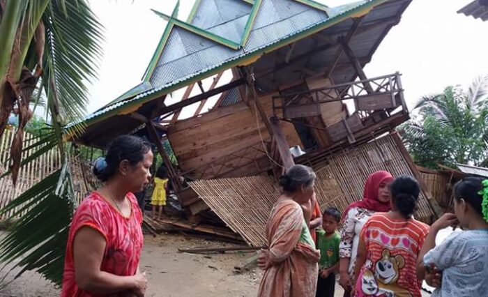 puting beliung pangkep by FB