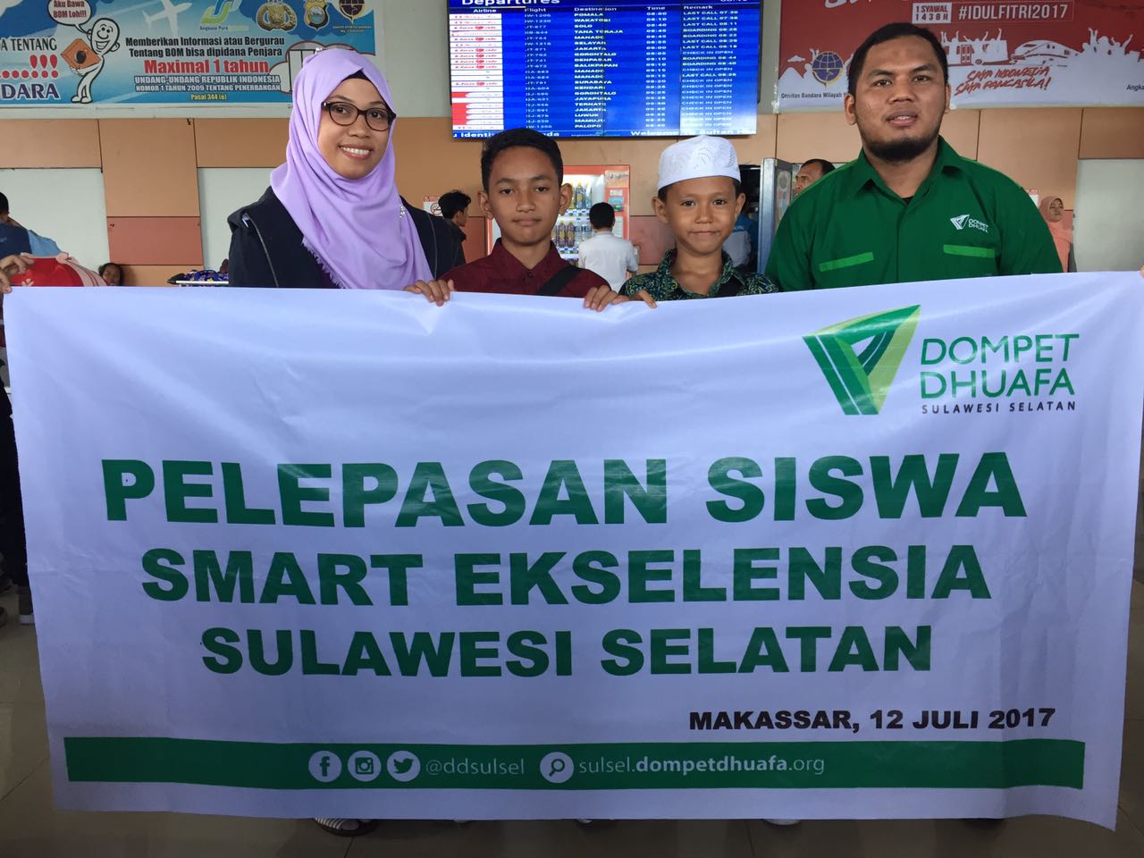 Hidmal dan Ahmad Shiddiq, wakil Sulsel untuk SMART  Ekselensia Indonesia