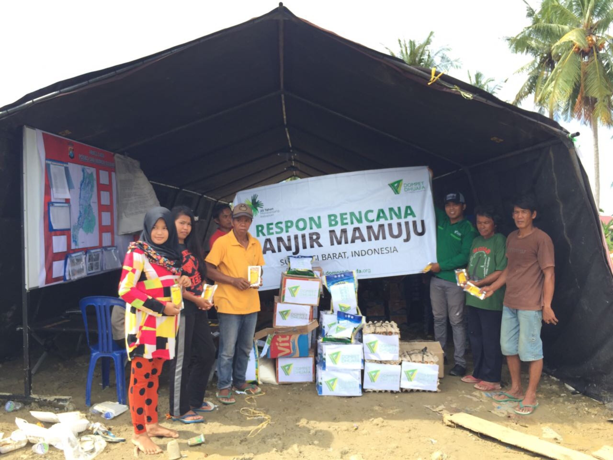 Dompet Dhuafa Salurkan Bantuan untuk Korban Banjir Bandang Mamuju