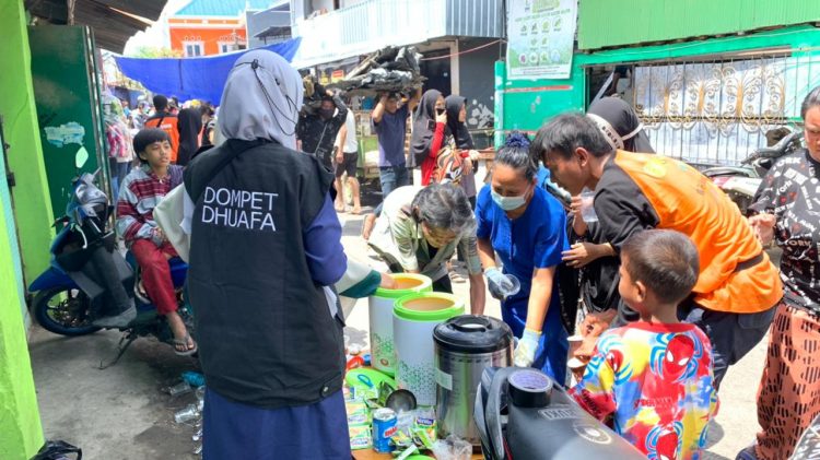 Bantu Korban Kebakaran Makassar, Dompet Dhuafa Sulsel Dirikan Pos Hangat